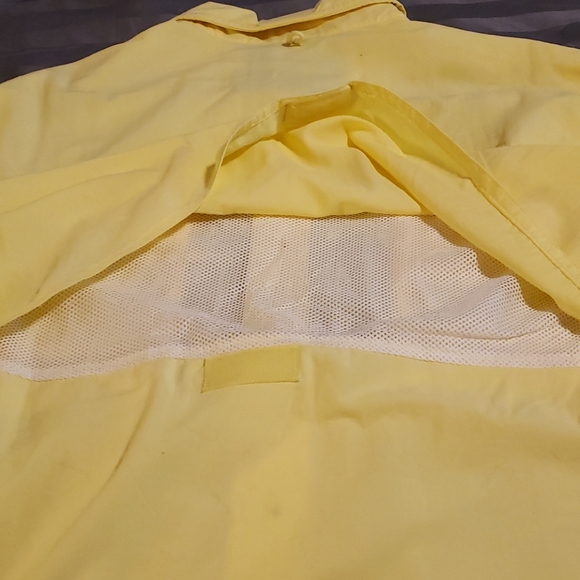 Tallwoods yellow fishing shirt - Picture 4 of 6